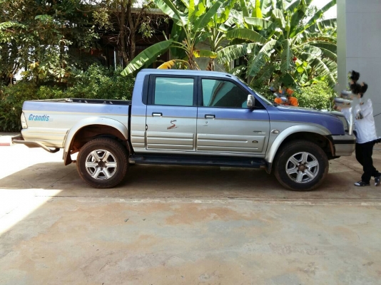 MITSU STRADA 2.8 โฟวีล 4X4 ปี43 ทอปสุด พร้อมแลนมิเตอร์ สวยพร้อมใช้