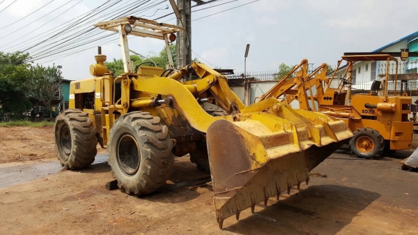 ขายรถตัก KOMATSU 515 รถพร้อมใช้ เครื่องดี ปั้มดี ราคาต่อรองได้ครับ