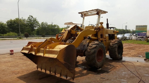 ขายรถตัก KOMATSU 515 รถพร้อมใช้ เครื่องดี ปั้มดี ราคาต่อรองได้ครับ