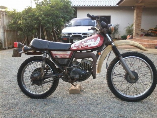 ขาย DT100 มีเล่มไม่ได้ตามชุดโอนภาษีขาดเครื่องดีแห้งๆอะไหล่เดิมครบเหมาะกับนักปั้น ขาย 11500 บาท