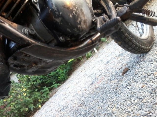 ขาย DT100 มีเล่มไม่ได้ตามชุดโอนภาษีขาดเครื่องดีแห้งๆอะไหล่เดิมครบเหมาะกับนักปั้น ขาย 11500 บาท