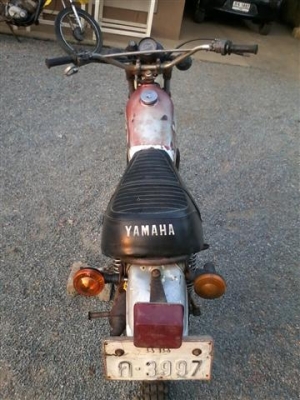 ขาย DT100 มีเล่มไม่ได้ตามชุดโอนภาษีขาดเครื่องดีแห้งๆอะไหล่เดิมครบเหมาะกับนักปั้น ขาย 11500 บาท