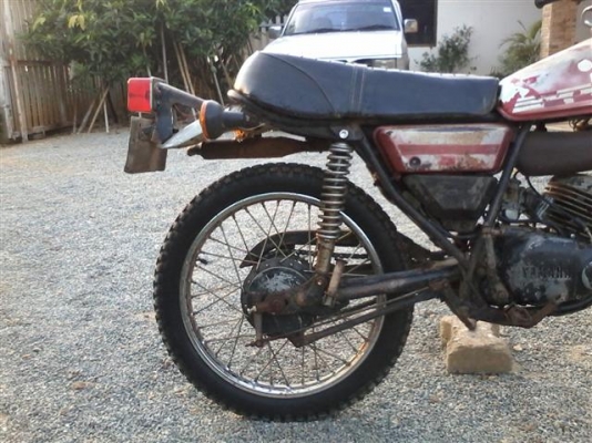 ขาย DT100 มีเล่มไม่ได้ตามชุดโอนภาษีขาดเครื่องดีแห้งๆอะไหล่เดิมครบเหมาะกับนักปั้น ขาย 11500 บาท