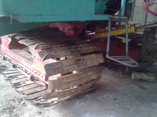 รถเกี่ยวข้าวไทยเส็ง พร้อมเกี่ยว