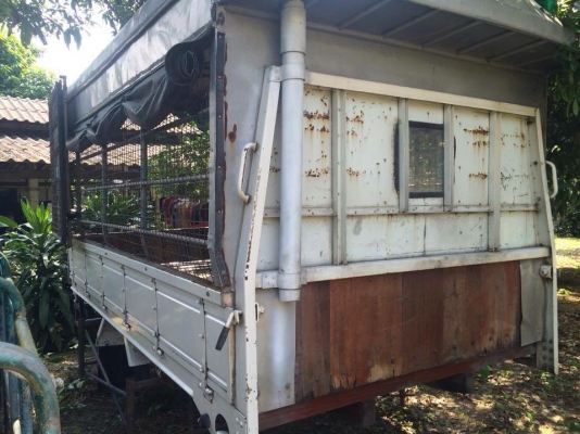 ขาย กะบะ 4 ล้อ ขนาด 1.75 x 3.20 m.   คัทซี 80 cm.  และ 70 cm.