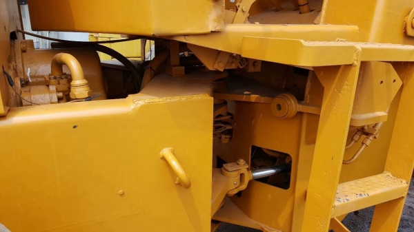 ขายรถตัก KOMATSU 510 สภาพสวยพร้อมใช้ ต่อแขนเรียบร้อย เครื่องดีไม่มีเยิ้ม ปั้มดี ยางเต็ม ราคาต่อรองได้