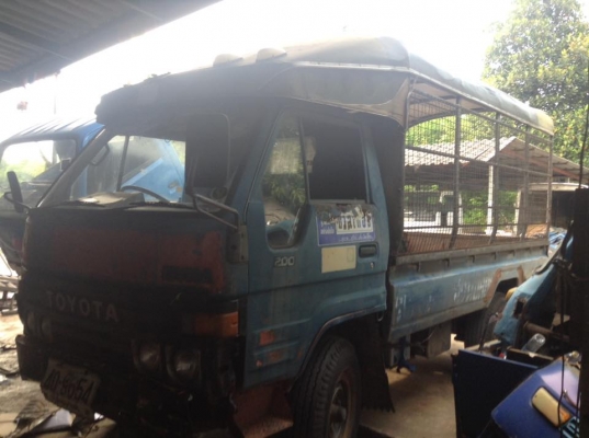 4ล้อกลางสวยถุกดี