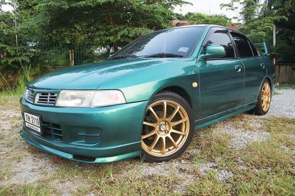 มิตซูท้ายเบ้นส์ปี2000m/tหล่อๆ มิตซูท้ายเบ้นส์ปี2000m/tหล่อๆ