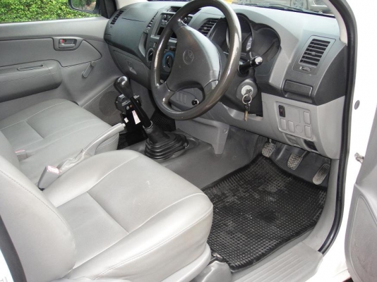 .....ขาย TOYOTA วีโก้ ดีเซล2.5TURBO ปี2006 ไม่เคยทำสี วิ่งน้อยมาก...... .....ขาย TOYOTA วีโก้ ดีเซล2.5TURBO ปี2006 ไม่เคยทำสี วิ่งน้อยมาก......