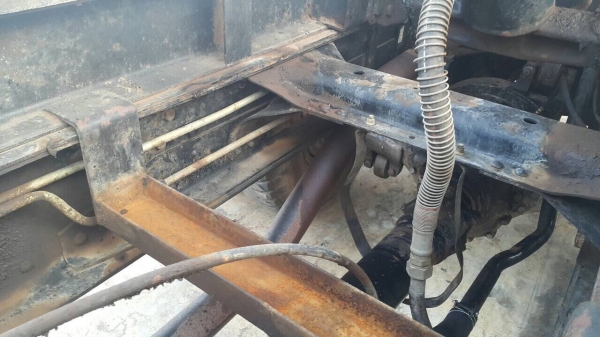 ขายด่วนสิบล้อดั้มสองเพลา 225แรง ปี50 M5 เครื่องเกียร์เดิม แอร์เย็น ยางดี ขายด่วนสิบล้อดั้มสองเพลา 225แรง ปี50 M5 เครื่องเกียร์เดิม แอร์เย็น ยางดี