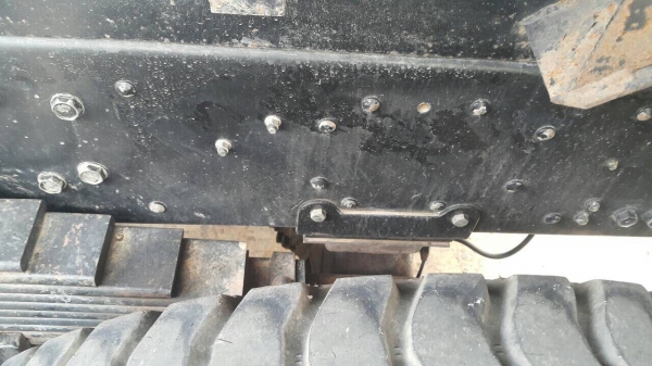 ขายด่วนสิบล้อดั้มสองเพลา 225แรง ปี50 M5 เครื่องเกียร์เดิม แอร์เย็น ยางดี ขายด่วนสิบล้อดั้มสองเพลา 225แรง ปี50 M5 เครื่องเกียร์เดิม แอร์เย็น ยางดี