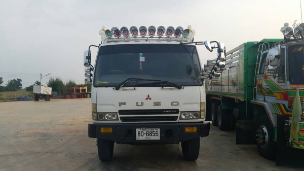 ขายด่วนสิบล้อดั้มสองเพลา 225แรง ปี50 M5 เครื่องเกียร์เดิม แอร์เย็น ยางดี ขายด่วนสิบล้อดั้มสองเพลา 225แรง ปี50 M5 เครื่องเกียร์เดิม แอร์เย็น ยางดี