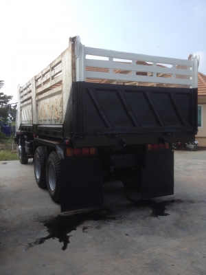 ขายด่วนสิบล้อดั้มสองเพลา 225แรง ปี50 M5 เครื่องเกียร์เดิม แอร์เย็น ยางดี ขายด่วนสิบล้อดั้มสองเพลา 225แรง ปี50 M5 เครื่องเกียร์เดิม แอร์เย็น ยางดี