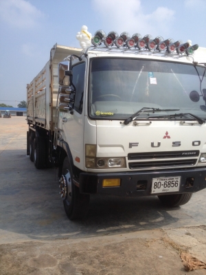 ขายด่วนสิบล้อดั้มสองเพลา 225แรง ปี50 M5 เครื่องเกียร์เดิม แอร์เย็น ยางดี ขายด่วนสิบล้อดั้มสองเพลา 225แรง ปี50 M5 เครื่องเกียร์เดิม แอร์เย็น ยางดี