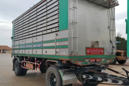 ขายด่วนสิบล้อดั้มสองเพลา 225แรง ปี50 M5 เครื่องเกียร์เดิม แอร์เย็น ยางดี ขายด่วนสิบล้อดั้มสองเพลา 225แรง ปี50 M5 เครื่องเกียร์เดิม แอร์เย็น ยางดี