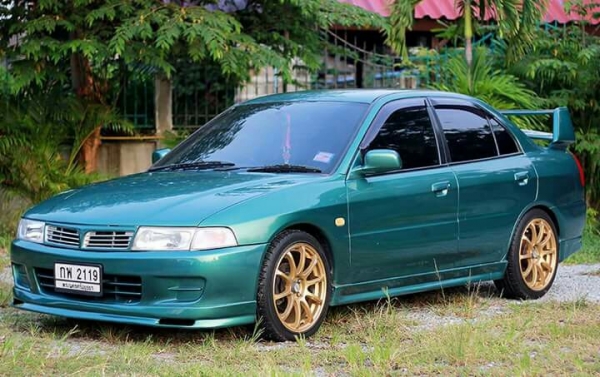 mitsuท้ายเบ้นปี2000 1.6mt mitsuท้ายเบ้นปี2000 1.6mt