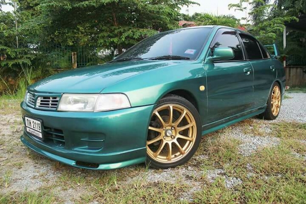 mitsuท้ายเบ้นปี2000 1.6mt mitsuท้ายเบ้นปี2000 1.6mt