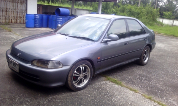 ชีวิค เตารีด ปี95 4 ประตู   เครื่องเบนชิน   ทำมาใหม่ครับ จบๆ