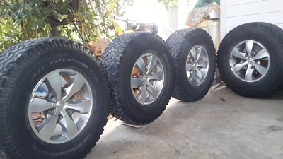 ขายล้อพร้อมยาง bf goodrich all terrain 265/75r16