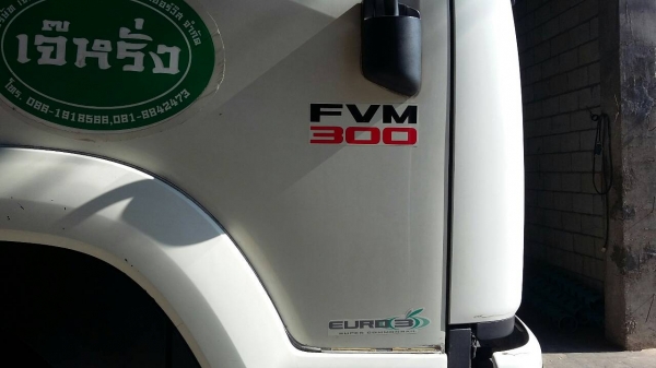 ขายๆราคา 1,550,000บ อีซูซุ 300 ปี52 เพาเดียว ไม่ดั้ม กะบะล่องสามมิตร ช่วงยาว 7.60ม สภาพสวยพร้อมใช้ ทะเบียน