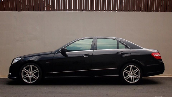 ขาย BENZ E250 CGI ปี2011 สีดำ เกียร์ AUTO รุ่น AVANTGARDE
