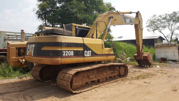 ขายแบคโฮ CAT 320B เอกสารเล่มทะเบียน รถสวยเครื่องดี ปั้มดี ช่วงล่างแน่น โซ่+แทรคเต็ม แอร์เย็น ราคาต่อรองได้ครับ