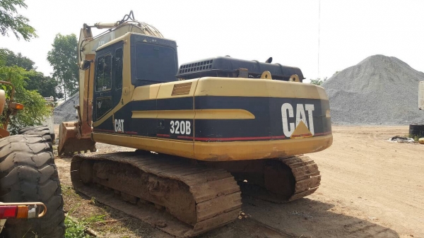 ขายแบคโฮ CAT 320B เอกสารเล่มทะเบียน รถสวยเครื่องดี ปั้มดี ช่วงล่างแน่น โซ่+แทรคเต็ม แอร์เย็น ราคาต่อรองได้ครับ