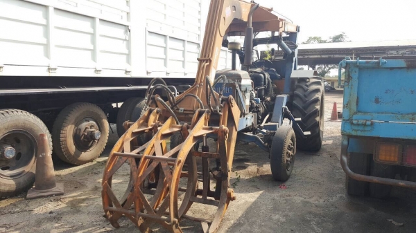 ขายรถไถ FORD 6600 เสื้อลาย เกียร์ใหญ่ ติดคีบ KK เอกสารสัญญาซื้อขาย รถพร้อมใช้ เครื่องดี ราคาต่อรองได้ครับ ขายรถไถ FORD 6600 เสื้อลาย เกียร์ใหญ่ ติดคีบ KK เอกสารสัญญาซื้อขาย รถพร้อมใช้ เครื่องดี ราคาต่อรองได้ครับ