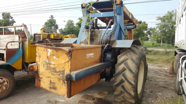 ขายรถไถ FORD 6600 เสื้อลาย เกียร์ใหญ่ ติดคีบ KK เอกสารสัญญาซื้อขาย รถพร้อมใช้ เครื่องดี ราคาต่อรองได้ครับ ขายรถไถ FORD 6600 เสื้อลาย เกียร์ใหญ่ ติดคีบ KK เอกสารสัญญาซื้อขาย รถพร้อมใช้ เครื่องดี ราคาต่อรองได้ครับ