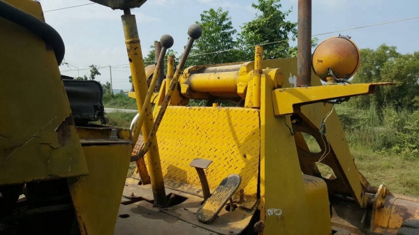 ขายรถตักราคาถูก CLARK รถใช้งานได้ปกติครับ ราคาคุยได้นิดหน่อย