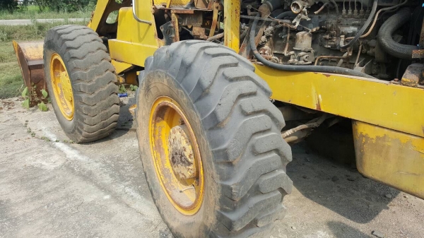 ขายรถตักราคาถูก CLARK รถใช้งานได้ปกติครับ ราคาคุยได้นิดหน่อย