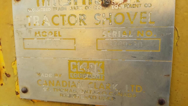 ขายรถตักราคาถูก CLARK รถใช้งานได้ปกติครับ ราคาคุยได้นิดหน่อย