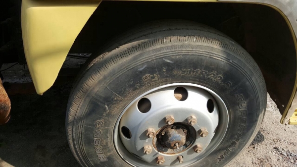 ขายหัวลาก HINO พร้อมใช้ เครื่อง EK100 260 แรงม้า ช่วงล่าง ZM เบรคแห้ง ทะเบียนพร้อมโอน ราคาต่อรองได้