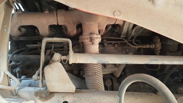 ขายหัวลาก HINO พร้อมใช้ เครื่อง EK100 260 แรงม้า ช่วงล่าง ZM เบรคแห้ง ทะเบียนพร้อมโอน ราคาต่อรองได้