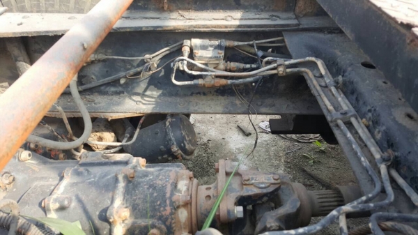 ขายหัวลาก HINO พร้อมใช้ เครื่อง EK100 260 แรงม้า ช่วงล่าง ZM เบรคแห้ง ทะเบียนพร้อมโอน ราคาต่อรองได้