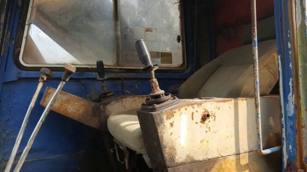 ขายแบคโฮราคาถูก DAEWOO PC200 เอกสารสัญญาซื้อขาย รถใช้งานได้ปกติ ราคาต่อรองได้ครับ