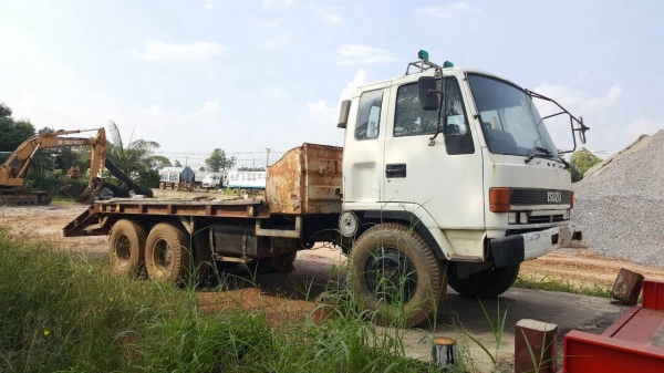 ขายเทนเลอร์ ISUZU JCM วางหัว ROCKY เครื่อง 6BG1 175 แรงม้า เกียร์ใหญ่ สโลว์กลาง เบรคลมดัน พวงมาลัยพาวเวอร์ ทะเบียนครบพร้อมโอนครับ