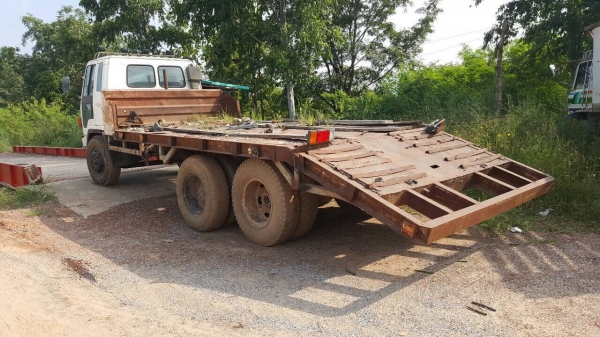 ขายเทนเลอร์ ISUZU JCM วางหัว ROCKY เครื่อง 6BG1 175 แรงม้า เกียร์ใหญ่ สโลว์กลาง เบรคลมดัน พวงมาลัยพาวเวอร์ ทะเบียนครบพร้อมโอนครับ