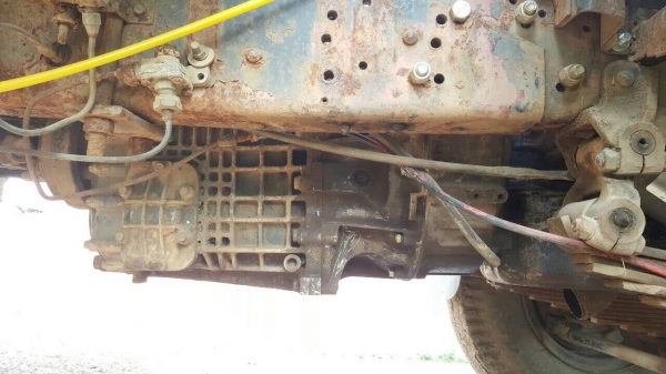 ขายเทนเลอร์ ISUZU JCM วางหัว ROCKY เครื่อง 6BG1 175 แรงม้า เกียร์ใหญ่ สโลว์กลาง เบรคลมดัน พวงมาลัยพาวเวอร์ ทะเบียนครบพร้อมโอนครับ