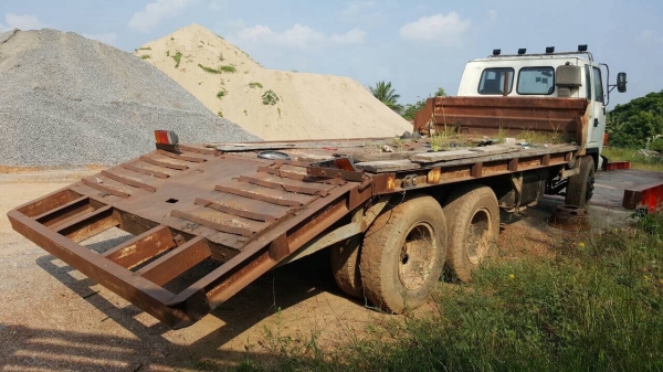 ขายเทนเลอร์ ISUZU JCM วางหัว ROCKY เครื่อง 6BG1 175 แรงม้า เกียร์ใหญ่ สโลว์กลาง เบรคลมดัน พวงมาลัยพาวเวอร์ ทะเบียนครบพร้อมโอนครับ