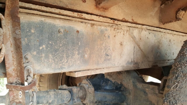 ขายเทนเลอร์ ISUZU JCM วางหัว ROCKY เครื่อง 6BG1 175 แรงม้า เกียร์ใหญ่ สโลว์กลาง เบรคลมดัน พวงมาลัยพาวเวอร์ ทะเบียนครบพร้อมโอนครับ