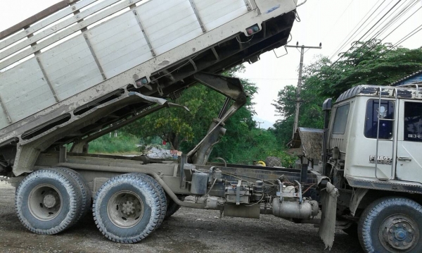 สิบล้อ มิตซู ไอ้หลง FN527M TD 220โบว์ เบรคเกียร์ใหญ่10 สภาพดีสวยพร้อมใช้ ทะเบียนพร้อมโอน