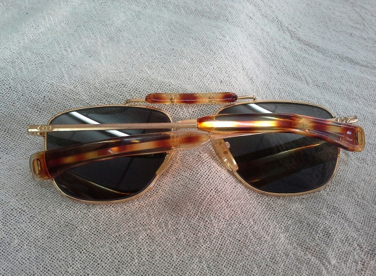 มหาเทพแว่นตา (ตัวพ่อบิดา) AO SKYMASTER PILOT USA 20KGP มหาเทพแว่นตา (ตัวพ่อบิดา) AO SKYMASTER PILOT USA 20KGP