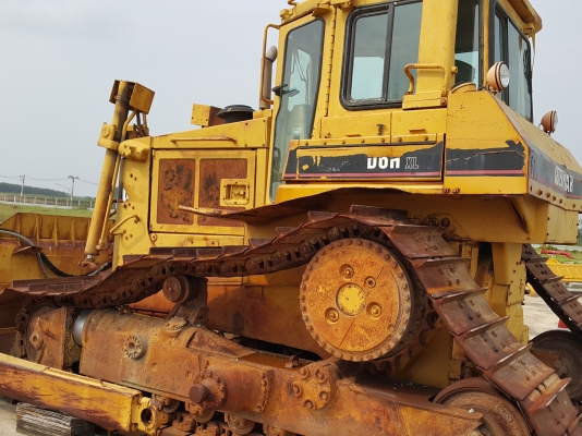 ขายอะใหล่ CAT D6H ด่วน สนใจติดต่อสอบถาม