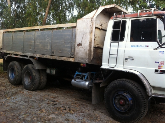 ขาย สิบล้อ HINO F18 ดั้ม 2 เพลา มีสโล เครื่อง HO7C ขาย สิบล้อ HINO F18 ดั้ม 2 เพลา มีสโล เครื่อง HO7C