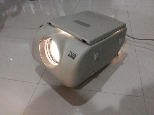 เครื่องฉายทึบแสง ฉายสไลด์ และสปอร์ตไลท์ (ถูกและดี ใหม่ๆทุกเครื่อง)