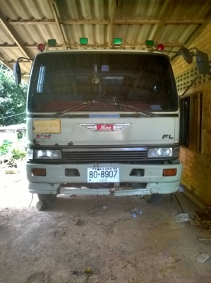 ขายดาวน์รถบรรทุก 18 ล้อพ่วงแม่ลูกพื้นเรียบ HINO FL3H เครื่อง EK100 260 แรงม้า  เกียร์ฟูลเลอร์ 8 เกียร์ ลูกพ่วง 2 เพลา ขายดาวน์ 350000