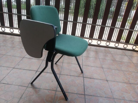 เก้าอี้ แลคเชอร์ อย่างดี พับข้างได้ สภาพสวยขายเหมา 299 บาท ประมาณ 200 ตัว สุดคุ้มครับ เก้าอี้ แลคเชอร์ อย่างดี พับข้างได้ สภาพสวยขายเหมา 299 บาท ประมาณ 200 ตัว สุดคุ้มครับ