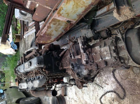 ขายเครื่องนิสสัน 6pe พร้อมเกียร์ ขายเครื่องนิสสัน 6pe พร้อมเกียร์