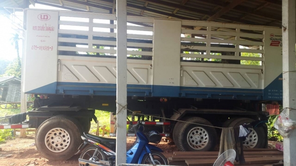 ขายหางพ่วงดัมพ์สามมิตร 3 เพลาปี 2553 ราคา 520000